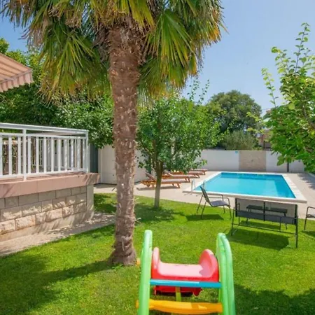 度假居 Maja With Private Pool *