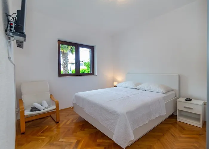 Ferienhaus Maja With Private Pool Donji Proložac