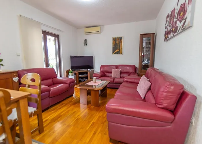 Ferienhaus Maja With Private Pool Donji Proložac