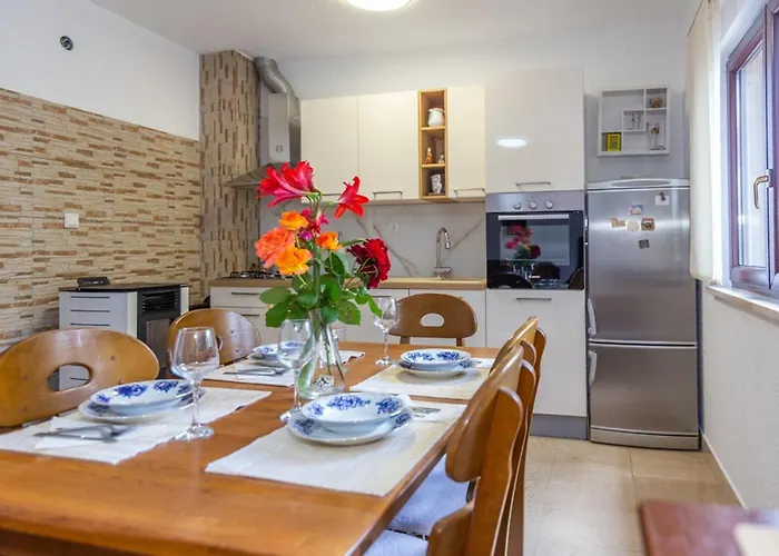 Ferienhaus Maja With Private Pool