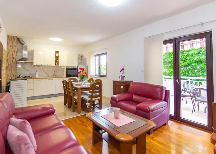 Maja With Private Pool *